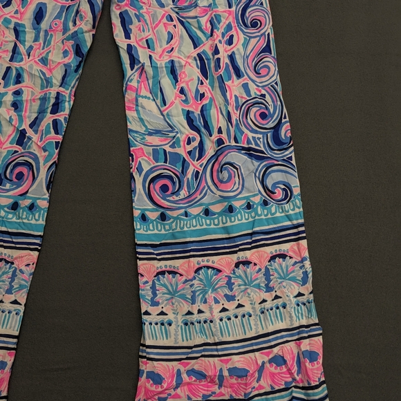 Lilly Pulitzer Harbour Mid Rise Pants Skim Blue Size Medium - Picture 11 of 14